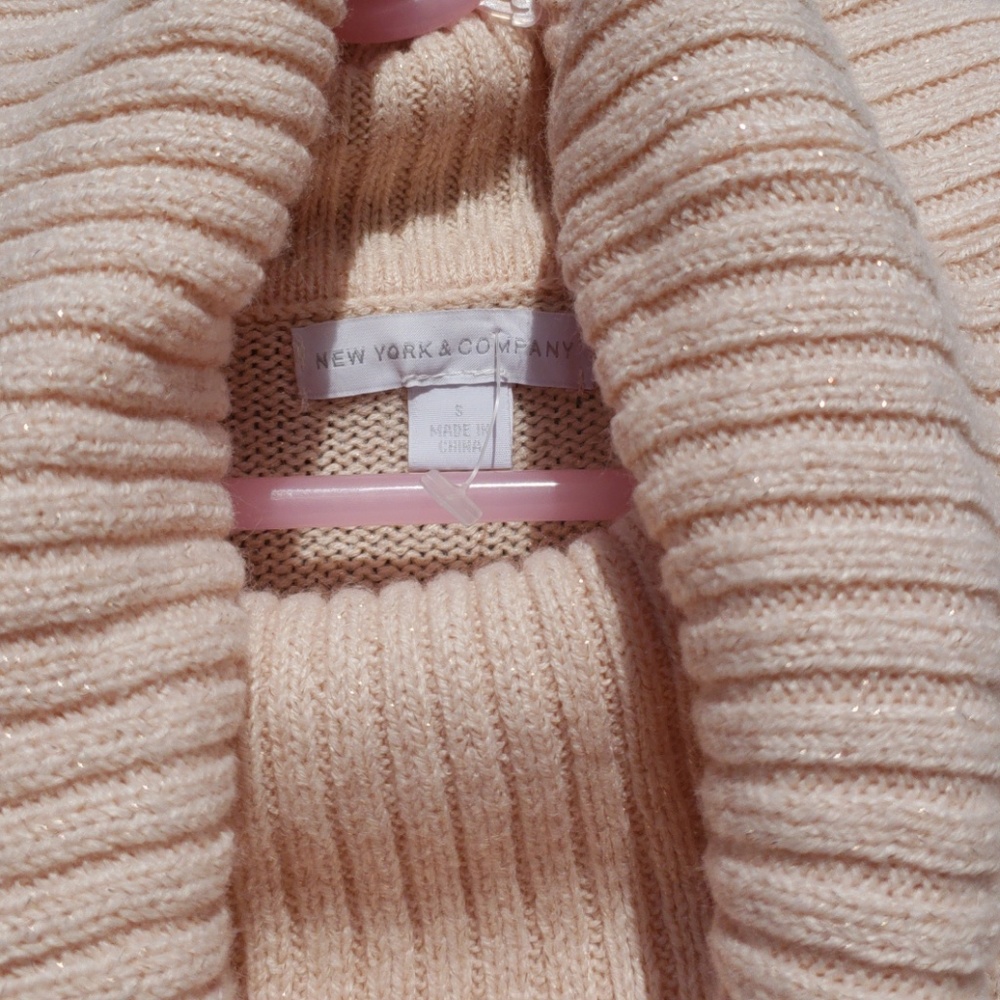 Sweater - Picture 2 of 3